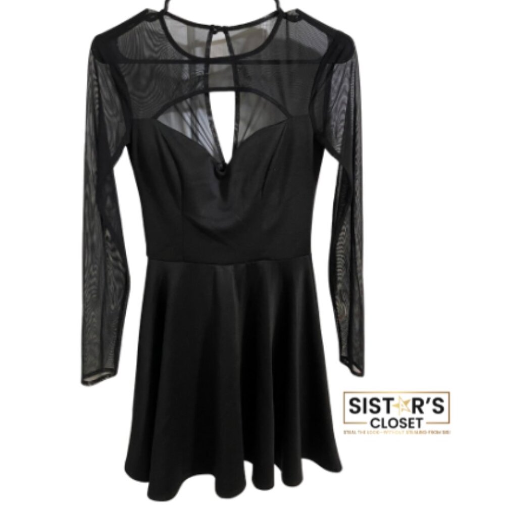 B Darlin Fit N' Flare Dress w/ Mess Sleeves, Juniors 1/2